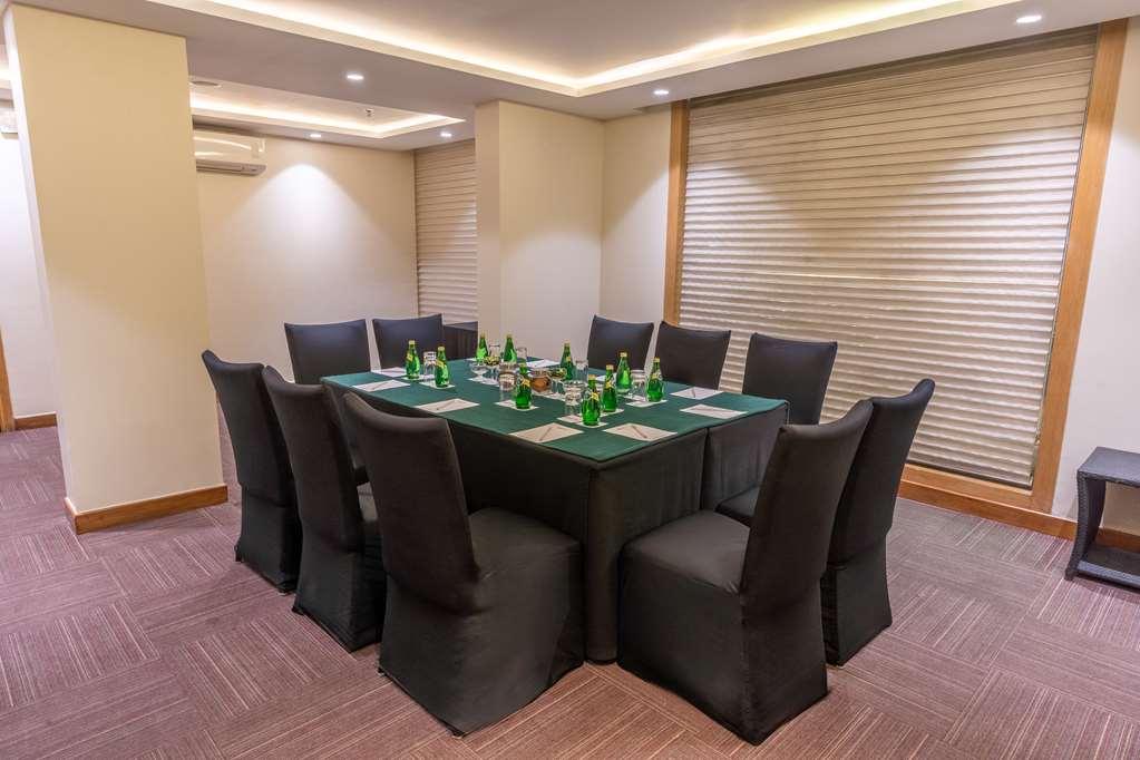 Park Inn By Radisson New Delhi Lajpat Nagar Instalações foto